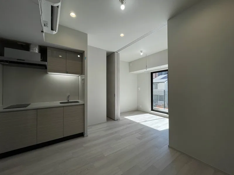 Milia Residence Ryogoku II - Interior - ["Flooring", "Floor", "Ceiling"]