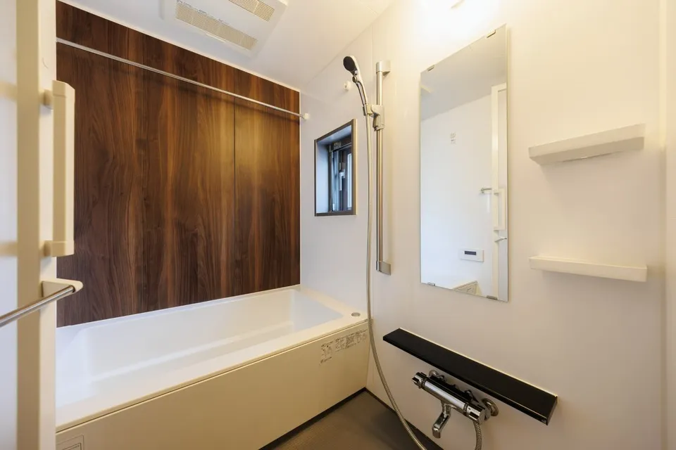 Hmlet Shinjuku Tower - Interior - ["Flooring", "Interior design", "Plumbing fixture"]