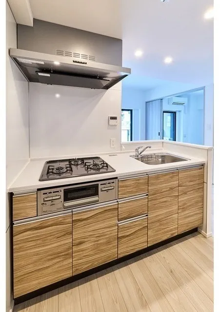 Comforia Liv Oshiage NORTH - Interior - ["Kitchen Appliance", "Kitchen", "Major appliance"]