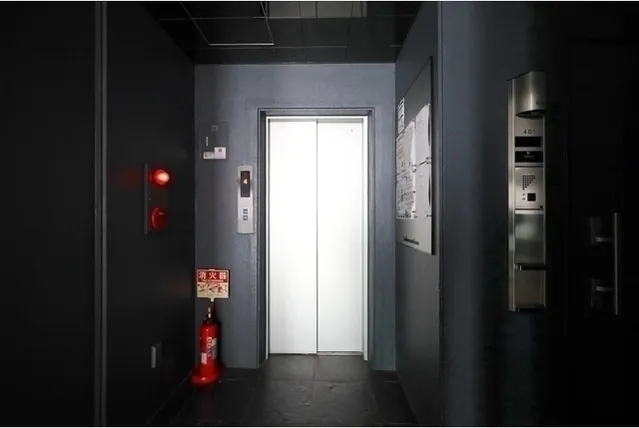 BPR Residence Yoyogi - Other - ["Elevator", "Door handle", "Home Door"]