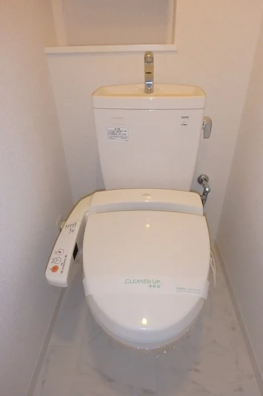 Esty Maison Kinshicho II - Interior - ["Toilet seat", "Plumbing fixture", "Bathroom"]