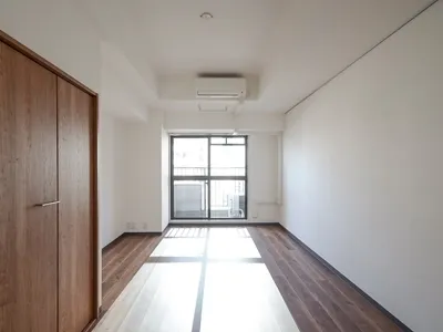 Roppongi View Tower - Interior - ["Ceiling", "Property", "Room"]