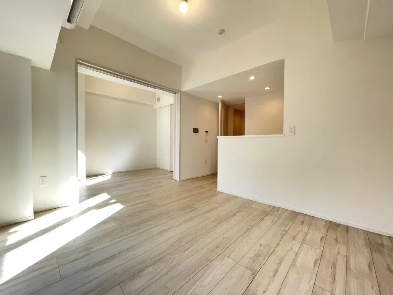 Prince Due Kamiya - Interior - ["Flooring", "Floor", "Wood flooring"]