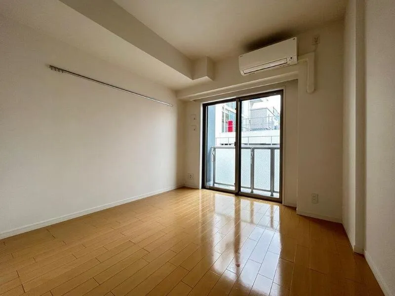 KDX Residence Higashi Shinjuku - Interior - ["Flooring", "Floor", "Apartment"]