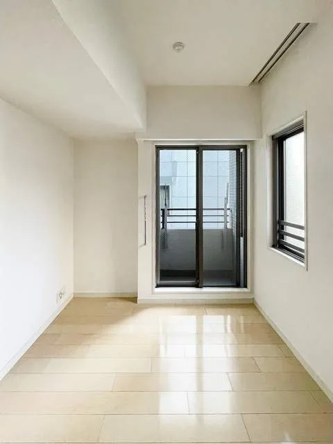 Ginza East City Tower - Interior - ["Flooring", "Floor", "Interior design"]