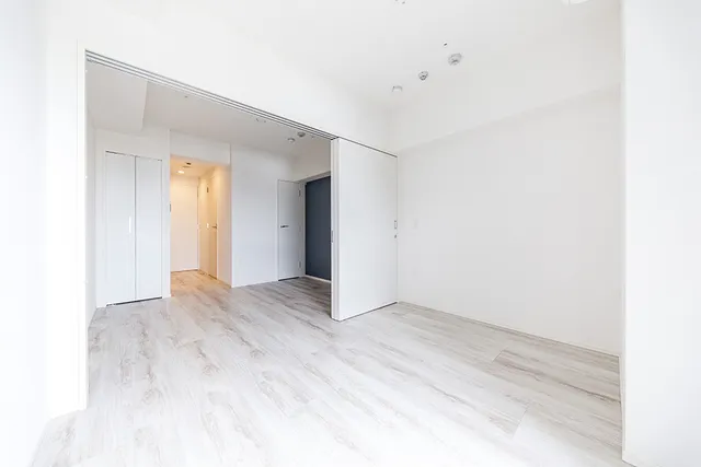 Lions Forsia Gotanda - Interior - ["Flooring", "Floor", "Ceiling"]