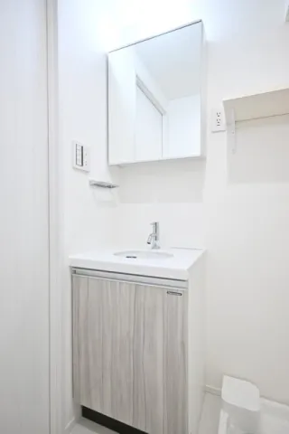 The Residence Nihonbashi - Interior - ["Flooring", "Floor", "Interior design"]