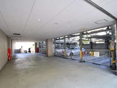 Spacia Sangenjaya No.2 - Exterior - Car Parking