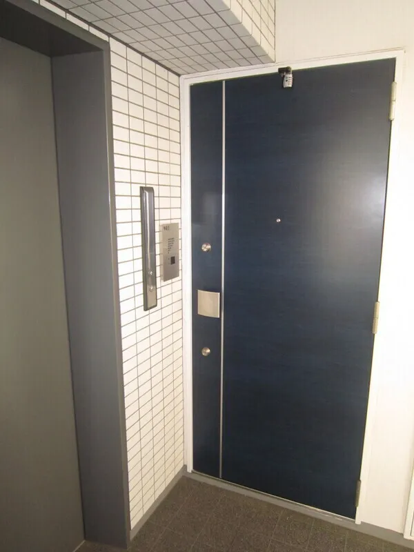 Casa Splendid Akasaka 7-Chome - Interior - ["Door", "Household hardware", "Home Door"]