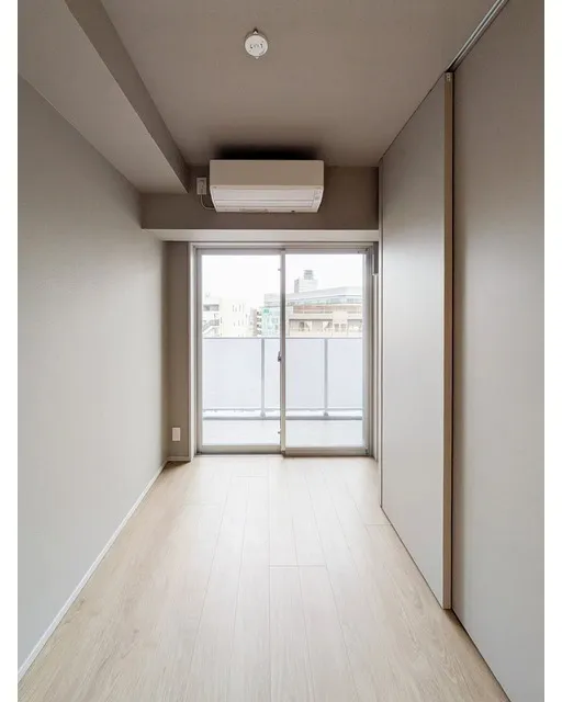 Baus Flats Kuramae - Interior - ["Flooring", "Floor", "Interior design"]
