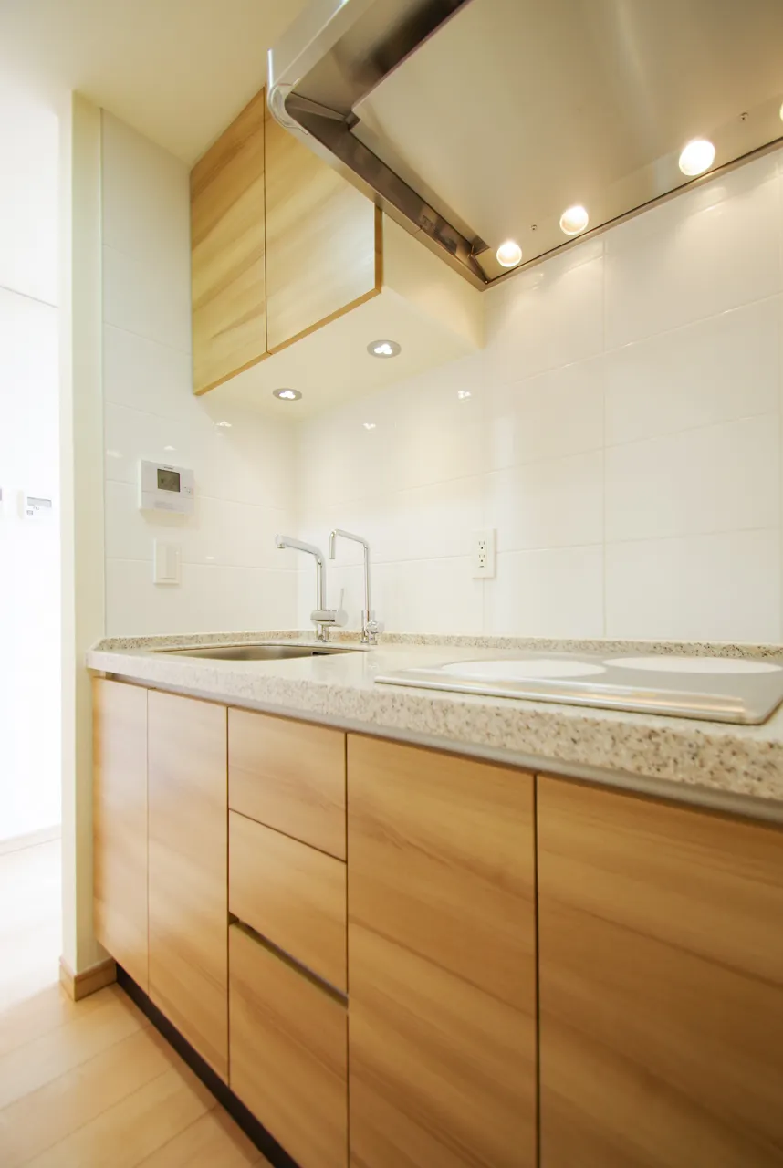La Tour Shinjuku Grand - Interior - ["Flooring", "Countertop", "Wood"]