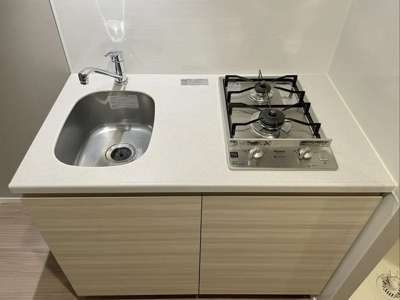 Lighthouse Otsuka - Interior - ["Kitchen Sink", "Flooring", "Plumbing fixture"]
