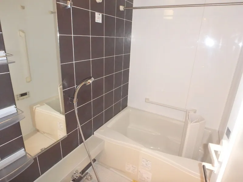 Esty Maison Toyosu Residence - Interior - ["Plumbing fixture", "Bathroom", "Flooring"]