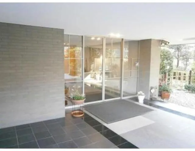 Ooyama Park Hills - Exterior - ["Plant", "Rectangle", "Fixture"]