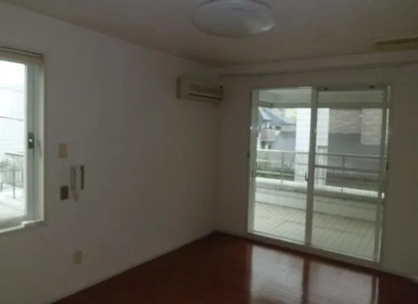 Ochiai Music Heim - Interior - ["Floor", "Flooring", "Door"]