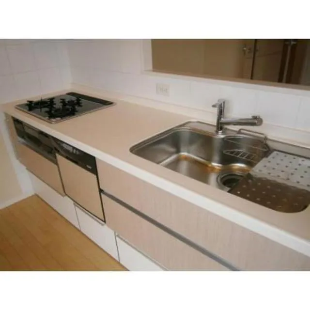 Park Cube Atagoyama Tower - Interior - ["Sink", "Countertop", "Kitchen sink"]