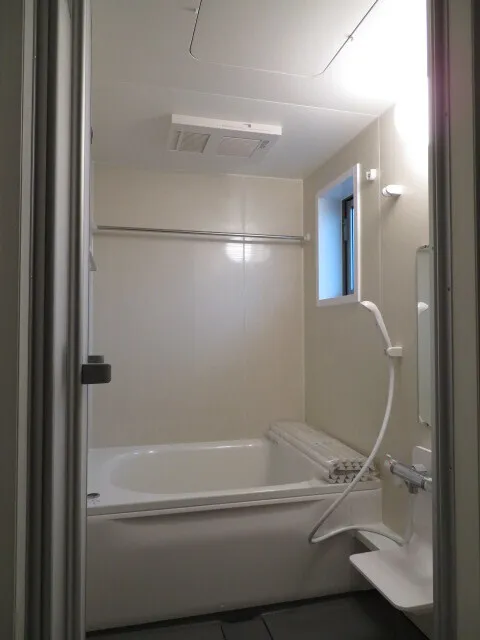 Wise Terrace Court - Interior - ["Plumbing fixture", "Bathroom", "Plumbing"]