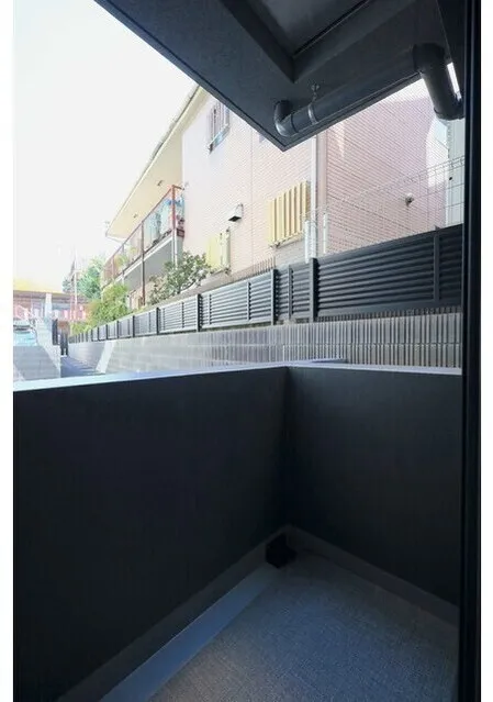 LUMIEC OHYAMA - Interior - ["Composite material", "Grey", "Metal"]