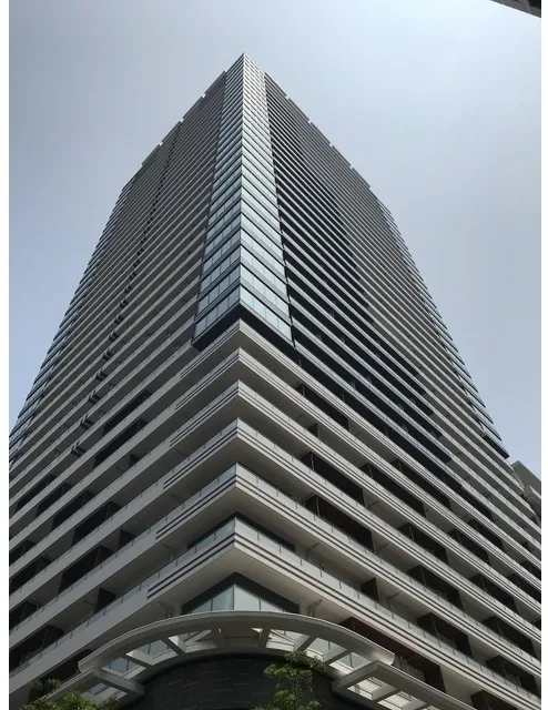 Park Court Hamarikyu The Tower - Exterior - ["Skyscraper", "Architecture", "Landmark"]