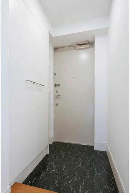 Quintet Ebisu - Interior - ["Flooring", "Wall", "Floor"]