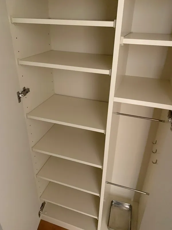 Residence Mishuku - Interior - ["Shelving", "Shelf", "Wood stain"]