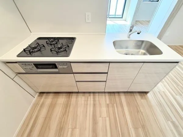 Geoent Komagome - Interior - ["Flooring", "Floor", "Wood flooring"]
