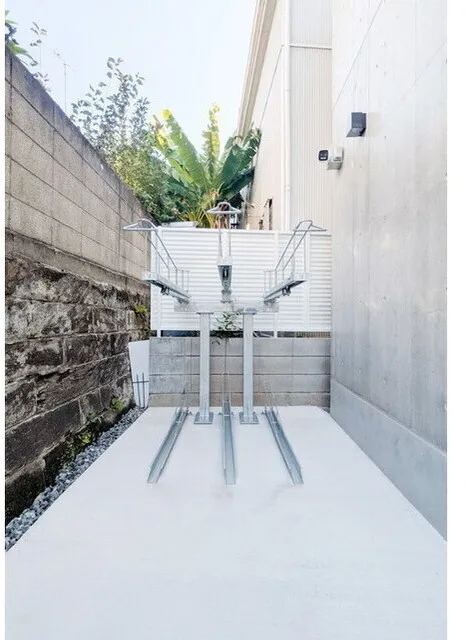 Grand Paseo Yoyogi Uehara II - Interior - ["Composite material", "Stairs", "Metal"]