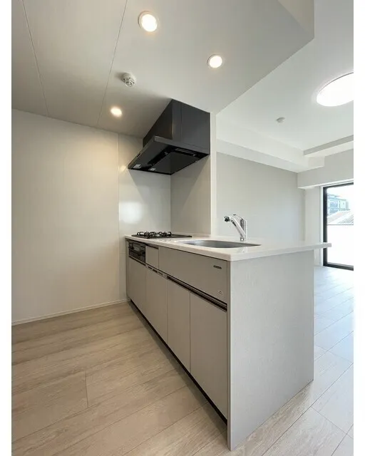 Comforia Nakakasai - Interior - ["Flooring", "Kitchen", "Floor"]