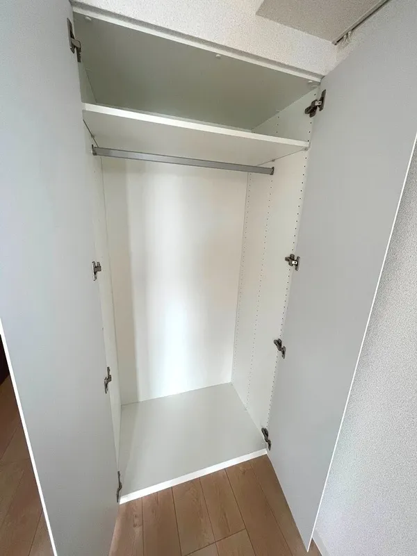 HF Ryogoku Residence - Interior - ["Floor", "Flooring", "Composite material"]