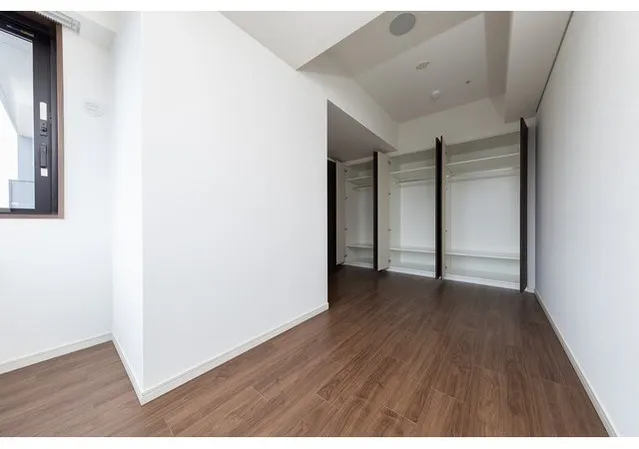 Hulic Narimasu - Interior - ["Flooring", "Floor", "Wood"]