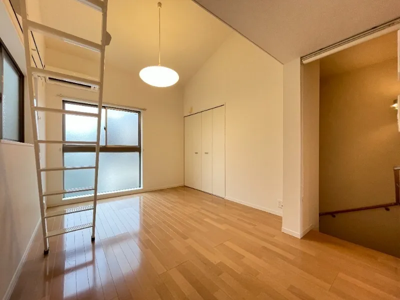 UT STAGE Togoshi - Interior - ["Flooring", "Floor", "Wood"]
