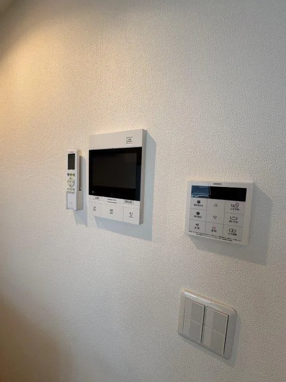 Central Crib Roppongi III - Interior - ["Technology", "Machine", "Home Security"]