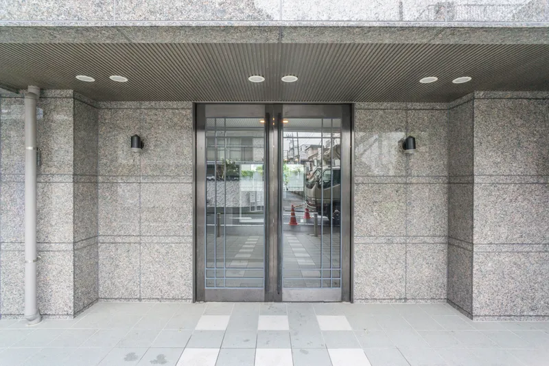 Louvre Tamagawa Building No. 3 - Exterior - ["Concrete", "Tile Flooring", "Household hardware"]