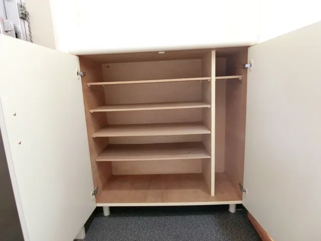 Asahi Izumi Mansion - Interior - ["Wood", "Flooring", "Floor"]