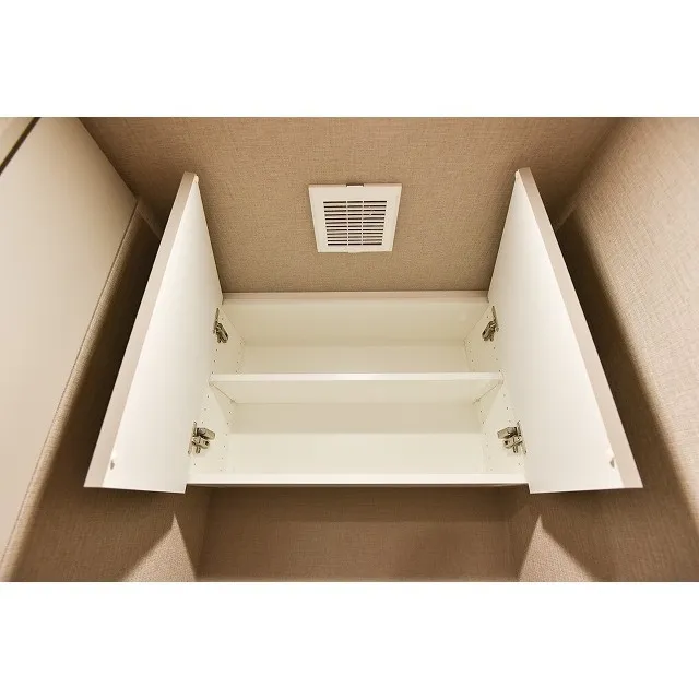 Comforia Morishita Riverside - Interior - ["Rectangle", "Shelving", "Wood"]