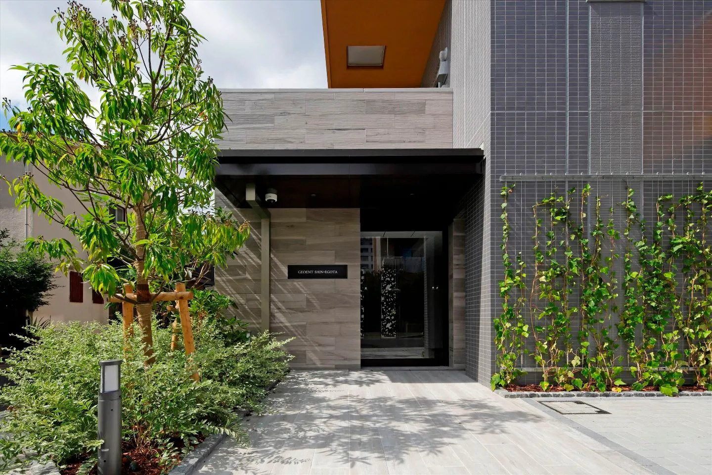 ORSUS Shin-Ekoda - Exterior - ["Plant", "Building", "Fixture"]
