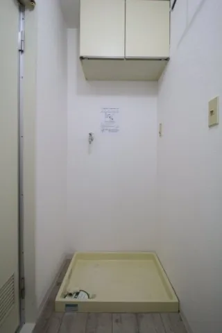 Pastel U - Interior - ["Flooring", "Floor", "Ceiling"]