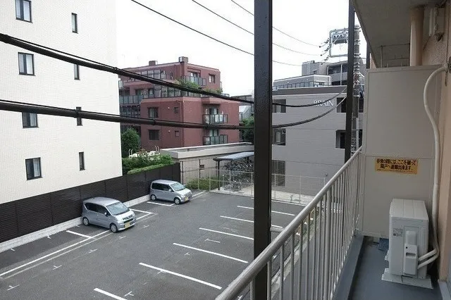 Marumoto Mansion - Interior - ["Apartment", "Condominium", "Balcony"]
