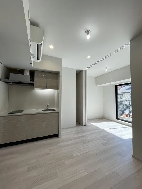 Milia Residence Ryogoku II - Interior - ["Flooring", "Floor", "Ceiling"]