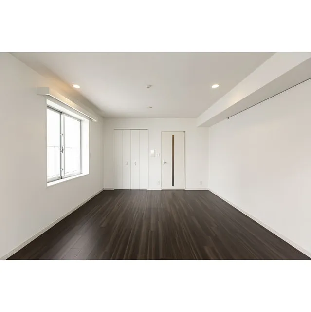 Estimaison Higashi Shinjuku - Interior - ["Window", "Fixture", "Rectangle"]