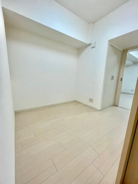 Residia Nihonbashi Bagurocho - Interior - ["Flooring", "Floor", "Wood"]