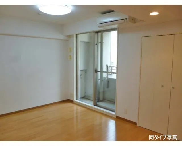 Comforia Ginza East - Interior - ["Flooring", "Floor", "Wood flooring"]