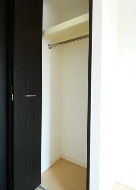 SQUARE Shibuya - Interior - ["Fixture", "Wood", "Automotive exterior"]