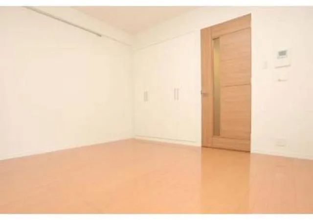 Park Axis Ochanomizu Stage - Interior - ["Building", "Wood", "Fixture"]