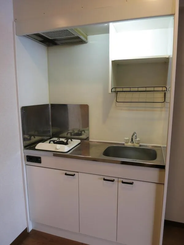 GRACE Omori - Interior - ["Sink", "Plumbing fixture", "Kitchen Sink"]