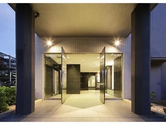 Comforia Minamisunamachi - Exterior - ["Property", "Plant", "Rectangle"]