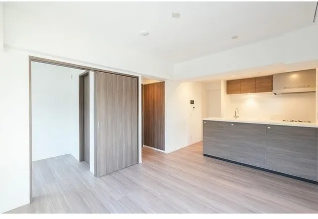 Comforia Liv Nagafukucho - Interior - ["Flooring", "Floor", "Wood flooring"]