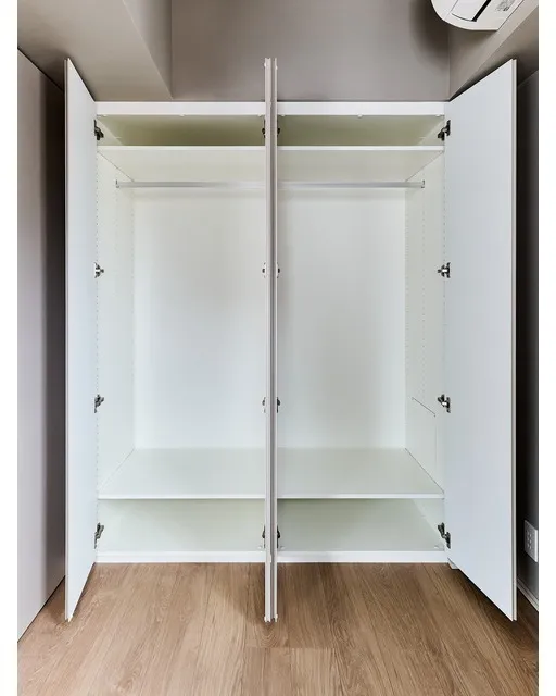 Baus Flats Kuramae - Interior - ["Wood", "Flooring", "Cabinetry"]