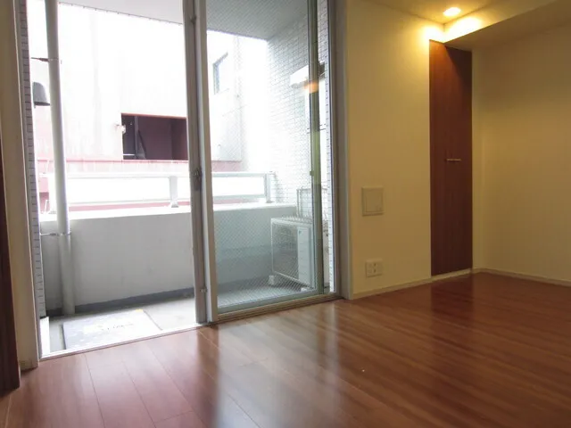Comforia Ikebukuro DEUX - Interior - ["Flooring", "Floor", "Wood"]