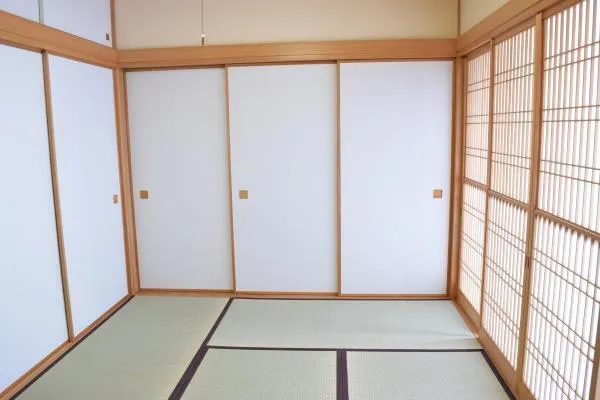 Tiara Ebisu - Interior - ["Flooring", "Floor", "Door"]
